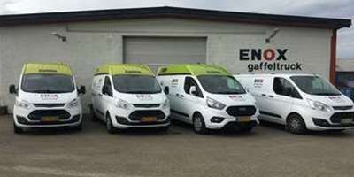 Hos Enox Gaffeltruck ApS sælger vi gaffeltrucks, Fejemaskiner, pallestablere, samt brugt udstyr og maskiner. Vi er beliggende i Køge, nær Ishøj, vestegnen, Roskilde og sælger til hele sjælland.